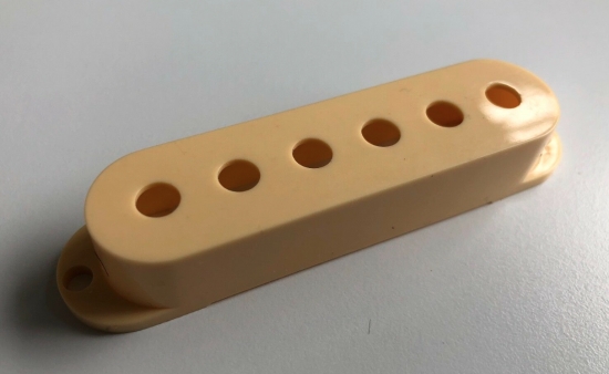 Pickup-Cover f�r Singlecoil Gitarren (Cream,New Look)